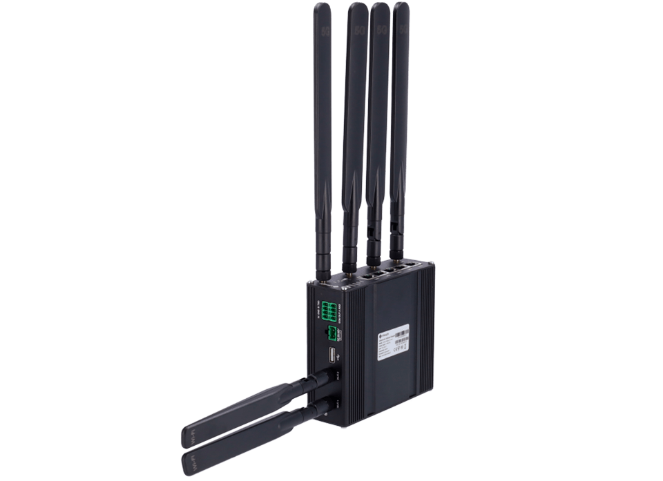 5G Router met 4 POE poorten & Wifi - Meko Security